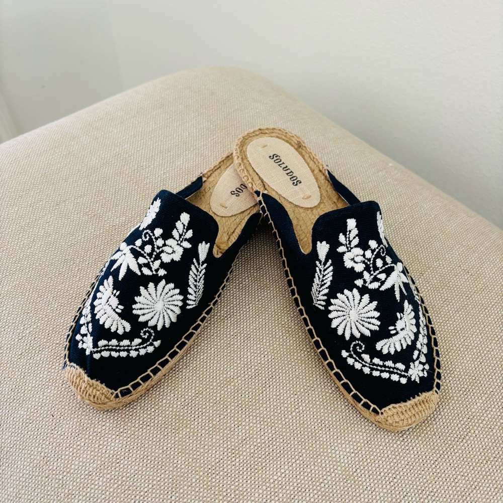 Anthropologie Soludos Espadrille Mules NWOT Ibiza Embroidered Midnight Blue 7